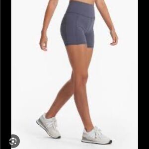 Vuori studio pocket shorts azure XS